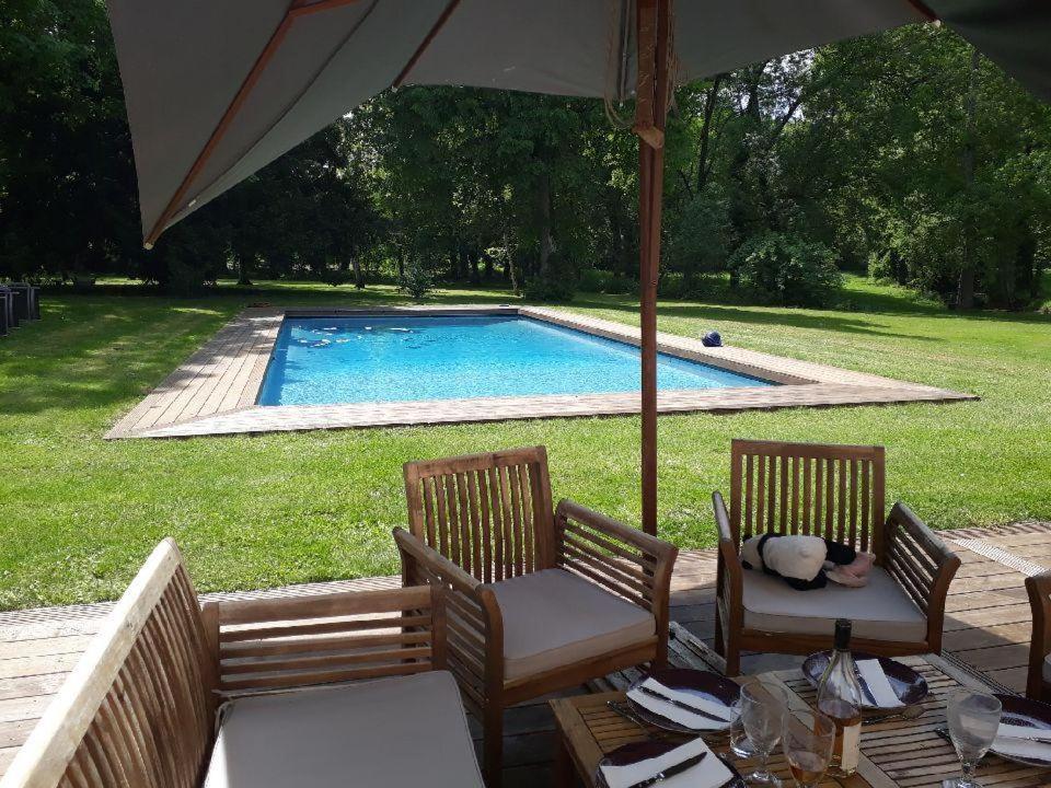 Le Parc Des Aubiers Bed and Breakfast Brion  Exteriör bild
